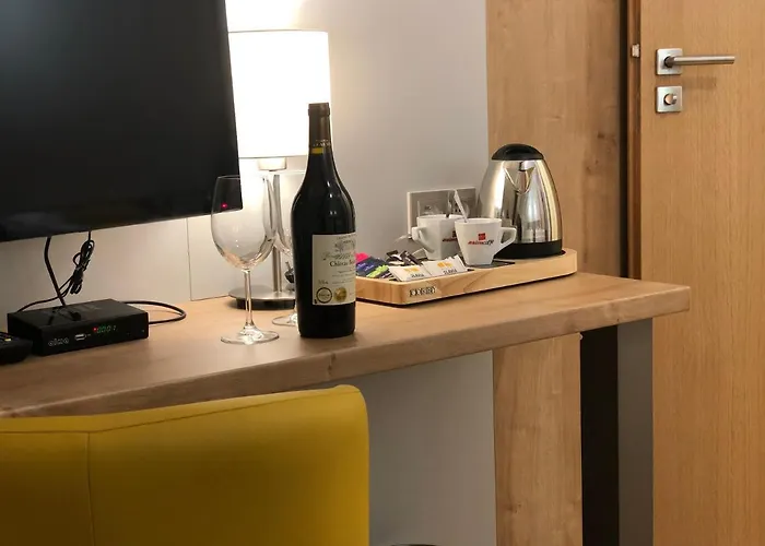 斯拉维亚酒店 3*